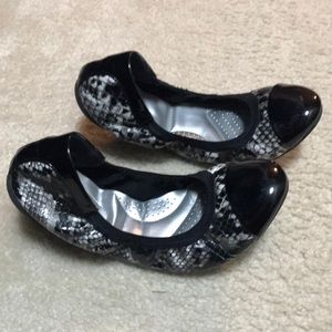 Gray Silver and Black Ballet Flats